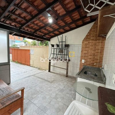 Apartamento com 61m², 2 quartos, 1 garagem, no bairro Ingleses em Florianópolis