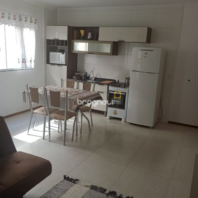 Apartamento com 65m², 2 quartos (sendo 1 suíte), 1 garagem, no bairro Ingleses em Florianópolis