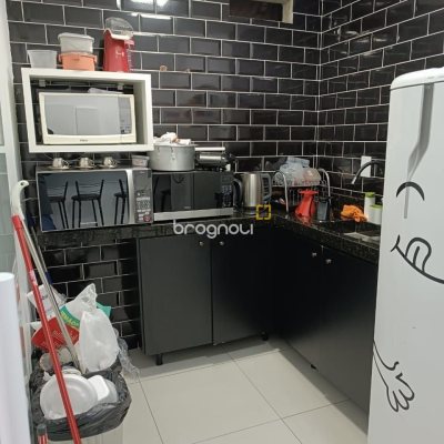 Sala com 111m², no bairro Centro em Florianópolis