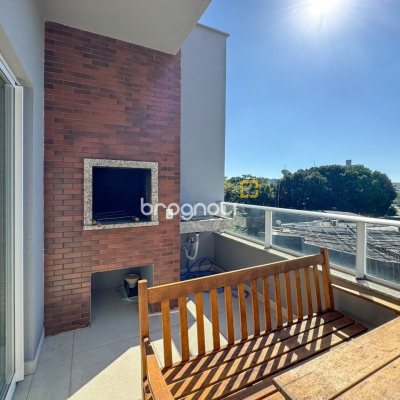Cobertura com 159m², 3 quartos (sendo 1 suíte), 2 garagens, no bairro Jurerê em Florianópolis