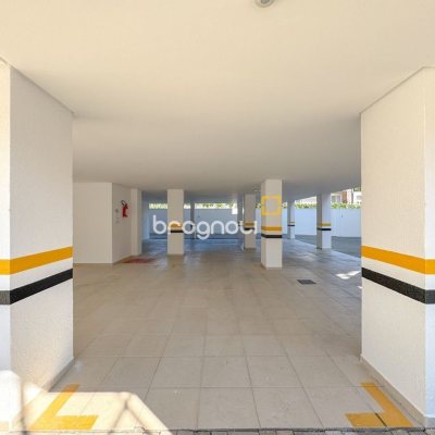 Cobertura com 159m², 3 quartos (sendo 1 suíte), 2 garagens, no bairro Jurerê em Florianópolis
