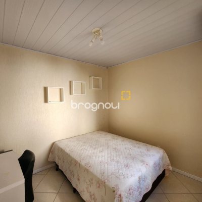 Casa com 120m², 3 quartos (sendo 1 suíte), 1 garagem, no bairro Centro em Florianópolis