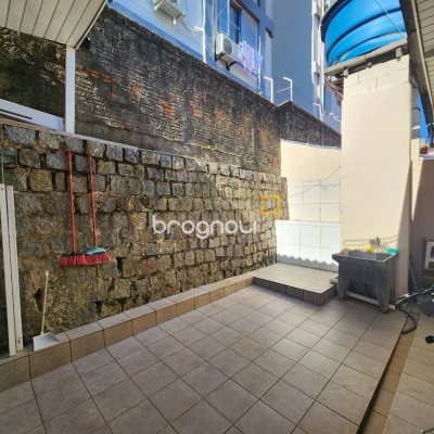 Casa com 120m², 3 quartos (sendo 1 suíte), 1 garagem, no bairro Centro em Florianópolis