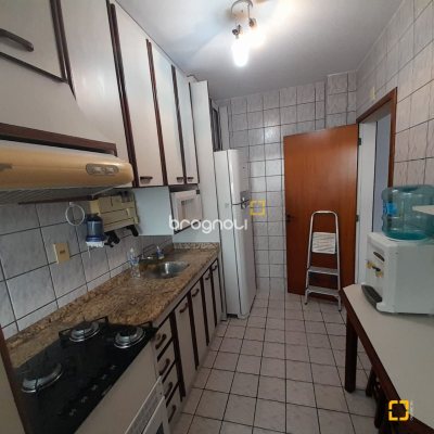 Apartamento com 63m², 2 quartos, 1 garagem, no bairro Itacorubi em Florianópolis