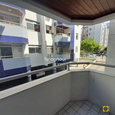 Apartamento com 63m², 2 quartos, 1 garagem, no bairro Itacorubi em Florianópolis