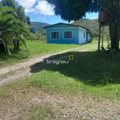 Sítio com 5280m², 3 quartos (sendo 1 suíte), no bairro Ratones em Florianópolis