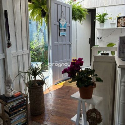 Casa com 90m², 2 quartos, 2 garagens, no bairro São Luiz em São José