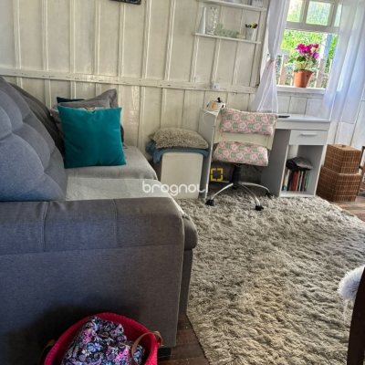 Casa com 90m², 2 quartos, 2 garagens, no bairro São Luiz em São José