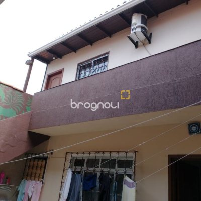 Casa com 119m², 4 quartos (sendo 2 suítes), 2 garagens, no bairro Saco dos Limões em Florianópolis