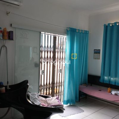 Casa com 119m², 4 quartos (sendo 2 suítes), 2 garagens, no bairro Saco dos Limões em Florianópolis
