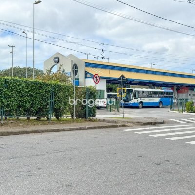 Apartamento com 105m², 2 quartos (sendo 1 suíte), 1 garagem, no bairro Trindade em Florianópolis