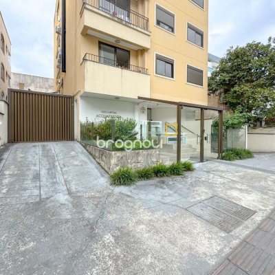 Apartamento com 105m², 2 quartos (sendo 1 suíte), 1 garagem, no bairro Trindade em Florianópolis