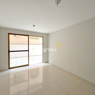 Apartamento com 105m², 2 quartos (sendo 1 suíte), 1 garagem, no bairro Trindade em Florianópolis