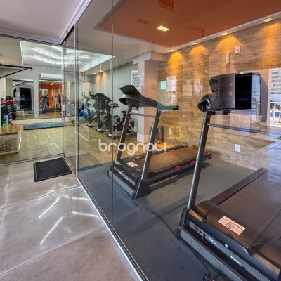 Cobertura com 156m², 3 quartos (sendo 1 suíte), 2 garagens, no bairro Agronômica em Florianópolis