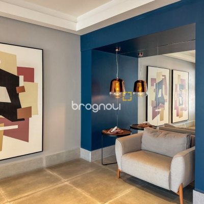 Cobertura com 156m², 3 quartos (sendo 1 suíte), 2 garagens, no bairro Agronômica em Florianópolis