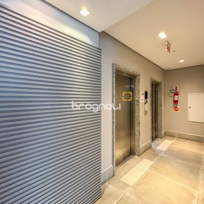 Cobertura com 156m², 3 quartos (sendo 1 suíte), 2 garagens, no bairro Agronômica em Florianópolis