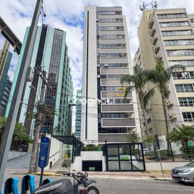 Sala com 60m², 1 garagem, no bairro Centro em Florianópolis