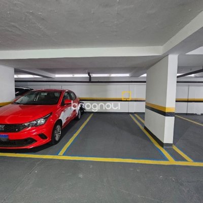Sala com 60m², 1 garagem, no bairro Centro em Florianópolis