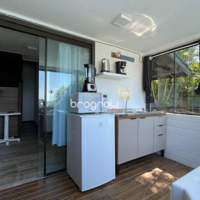 Hotel com 228m², 11 quartos, no bairro Barra da Lagoa em Florianópolis