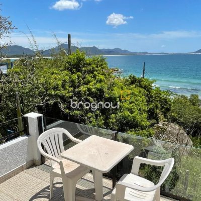 Hotel com 228m², 11 quartos, no bairro Barra da Lagoa em Florianópolis