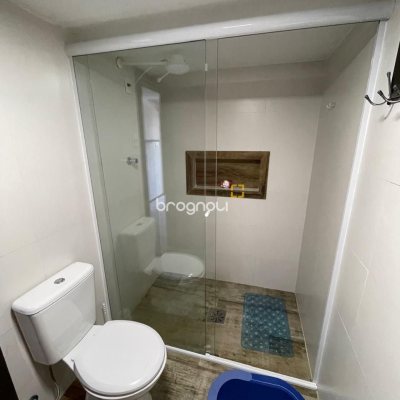 Hotel com 228m², 11 quartos, no bairro Barra da Lagoa em Florianópolis