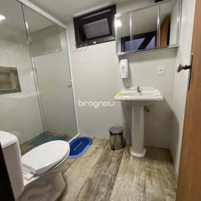 Hotel com 228m², 11 quartos, no bairro Barra da Lagoa em Florianópolis