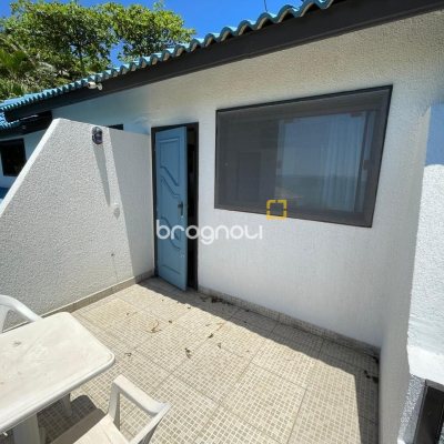 Hotel com 228m², 11 quartos, no bairro Barra da Lagoa em Florianópolis