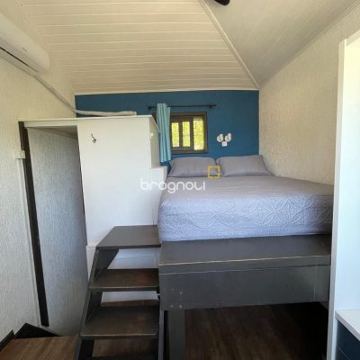 Hotel com 228m², 11 quartos, no bairro Barra da Lagoa em Florianópolis