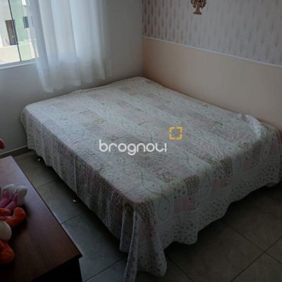 Casa com 91m², 2 quartos (sendo 2 suítes), 2 garagens, no bairro Ingleses em Florianópolis