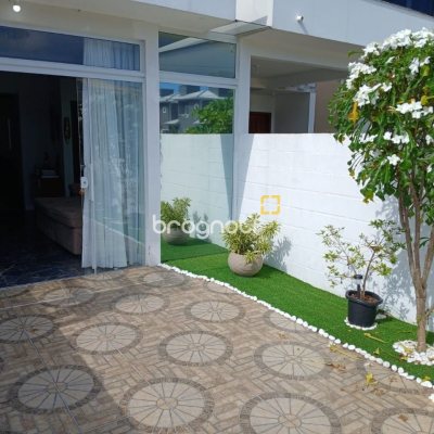 Casa com 91m², 2 quartos (sendo 2 suítes), 2 garagens, no bairro Ingleses em Florianópolis