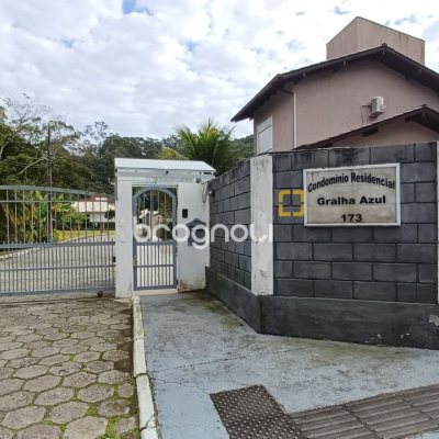 Terreno com 1435m², no bairro Sambaqui em Florianópolis