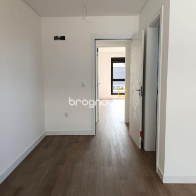 Casa com 99m², 2 quartos (sendo 2 suítes), 1 garagem, no bairro Campeche em Florianópolis