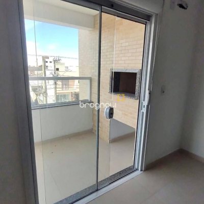 Apartamento com 84m², 3 quartos (sendo 1 suíte), 1 garagem, no bairro Ingleses em Florianópolis