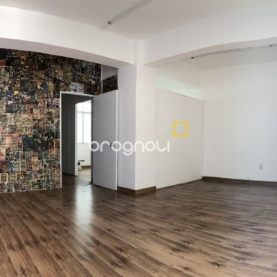 Sala com 50m², no bairro Centro em Florianópolis