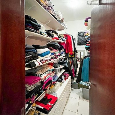 Casa com 247m², 3 quartos (sendo 1 suíte), 2 garagens, no bairro Campeche em Florianópolis