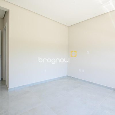 Apartamento com 63m², 2 quartos (sendo 1 suíte), 1 garagem, no bairro Santinho em Florianópolis