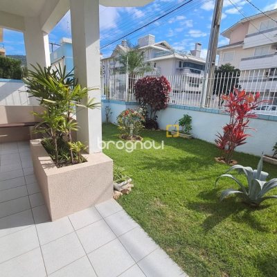 Cobertura com 172m², 3 quartos (sendo 1 suíte), 2 garagens, no bairro Ingleses em Florianópolis