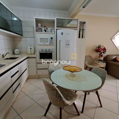 Cobertura com 172m², 3 quartos (sendo 1 suíte), 2 garagens, no bairro Ingleses em Florianópolis