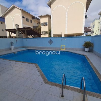 Cobertura com 172m², 3 quartos (sendo 1 suíte), 2 garagens, no bairro Ingleses em Florianópolis