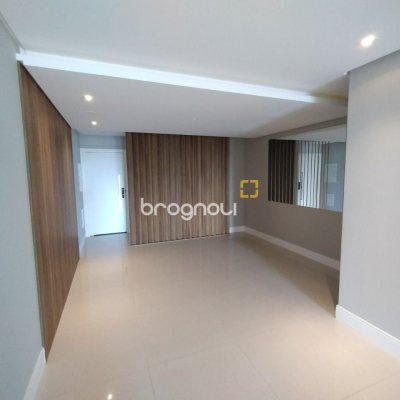 Apartamento com 125m², 3 quartos (sendo 3 suítes), 2 garagens, no bairro Kobrasol em São José