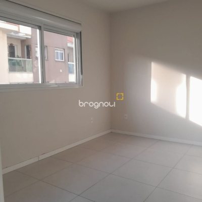 Apartamento com 66m², 1 quarto (sendo 1 suíte), 1 garagem, no bairro Centro em São José