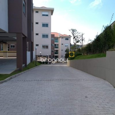 Apartamento com 66m², 1 quarto (sendo 1 suíte), 1 garagem, no bairro Centro em São José