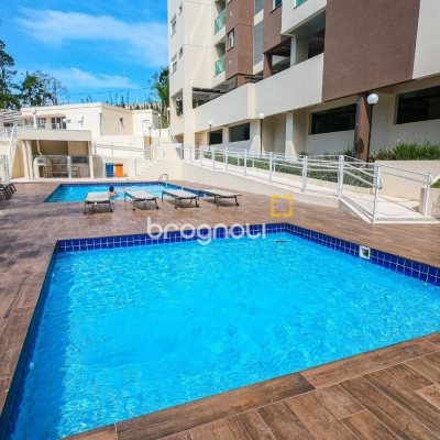 Apartamento com 66m², 1 quarto (sendo 1 suíte), 1 garagem, no bairro Centro em São José