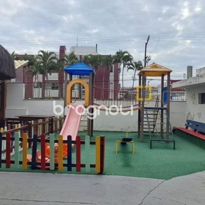 Cobertura com 198m², 4 quartos (sendo 2 suítes), 2 garagens, no bairro Ingleses em Florianópolis