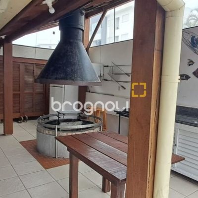 Cobertura com 198m², 4 quartos (sendo 2 suítes), 2 garagens, no bairro Ingleses em Florianópolis