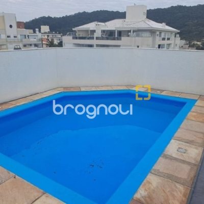 Cobertura com 198m², 4 quartos (sendo 2 suítes), 2 garagens, no bairro Ingleses em Florianópolis