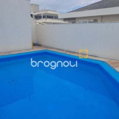 Cobertura com 198m², 4 quartos (sendo 2 suítes), 2 garagens, no bairro Ingleses em Florianópolis
