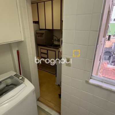 Apartamento com 76m², 2 quartos, no bairro Centro em Florianópolis