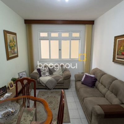 Apartamento com 76m², 2 quartos, no bairro Centro em Florianópolis