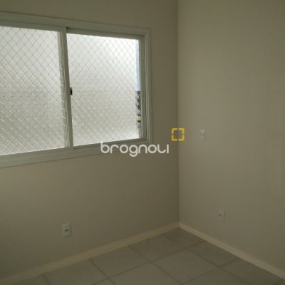 Apartamento com 58m², 2 quartos, 1 garagem, no bairro Aririu em Palhoça